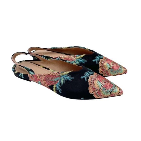 Halogen Sadie Slingback Flat Black Coral Floral Embroidered Tapestry Size 8.5